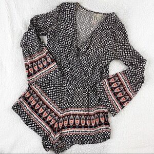 NEW Mimi Chica BOHO Faux Wrap Romper Bell Sleeve